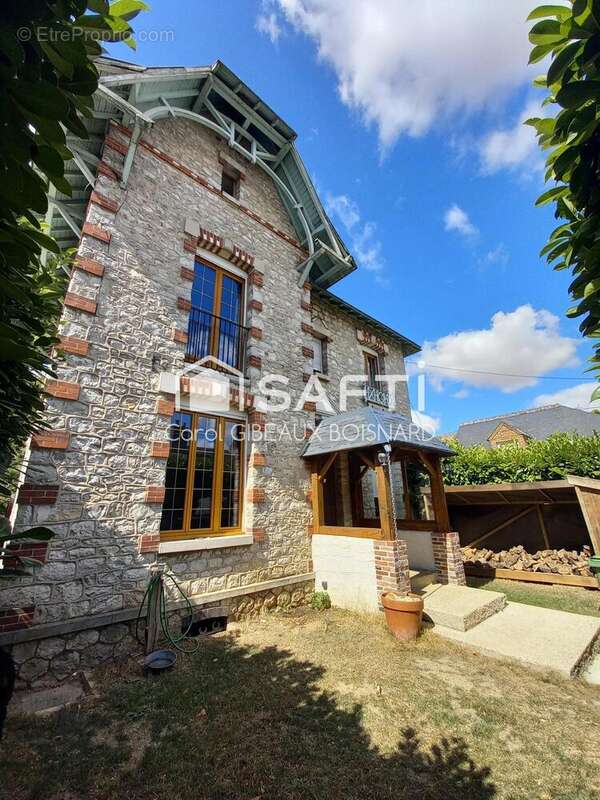 Maison 176 m² à Arrou  - photo 2