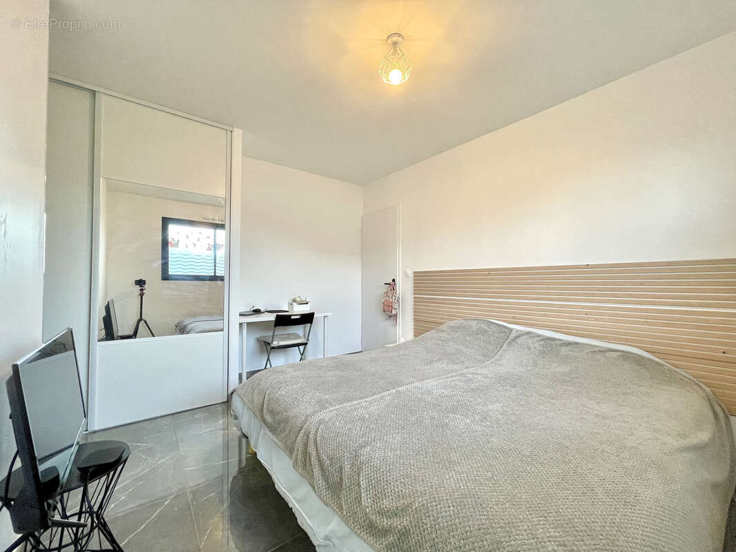 Maison à FONTAINE-HENRY