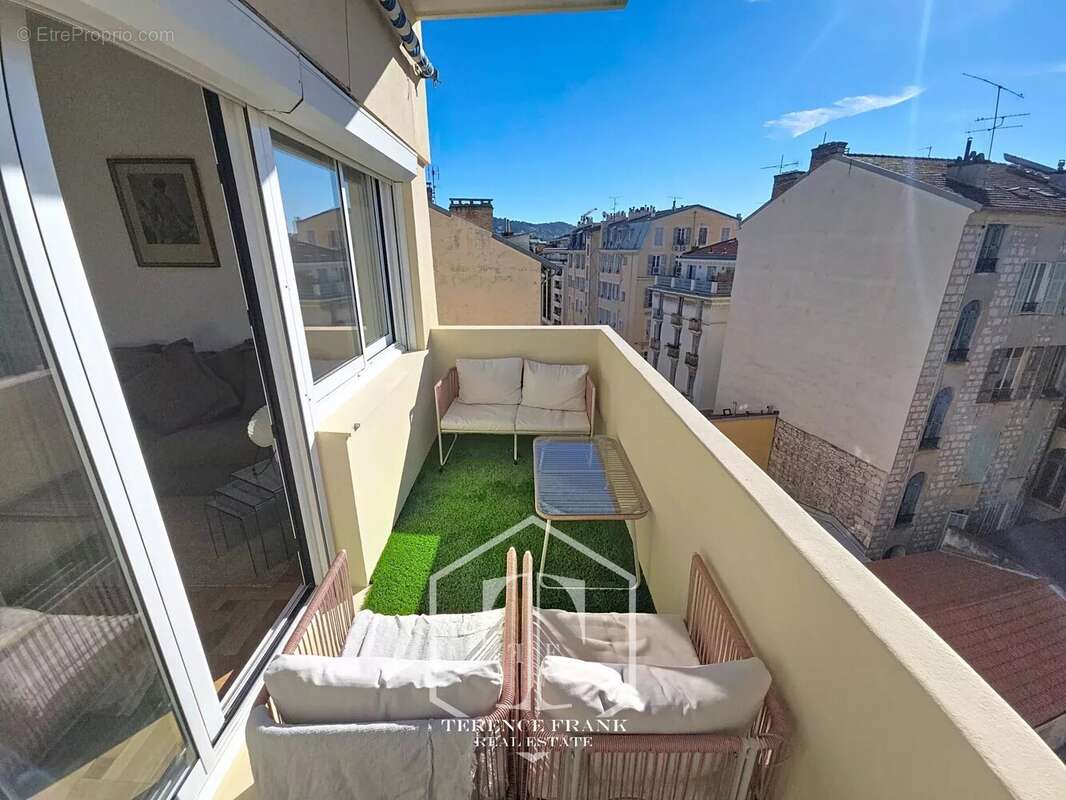 Appartement à NICE
