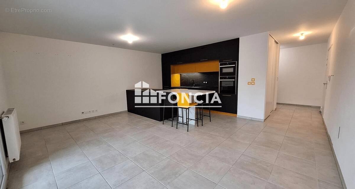 Appartement à SAINT-GENIS-POUILLY