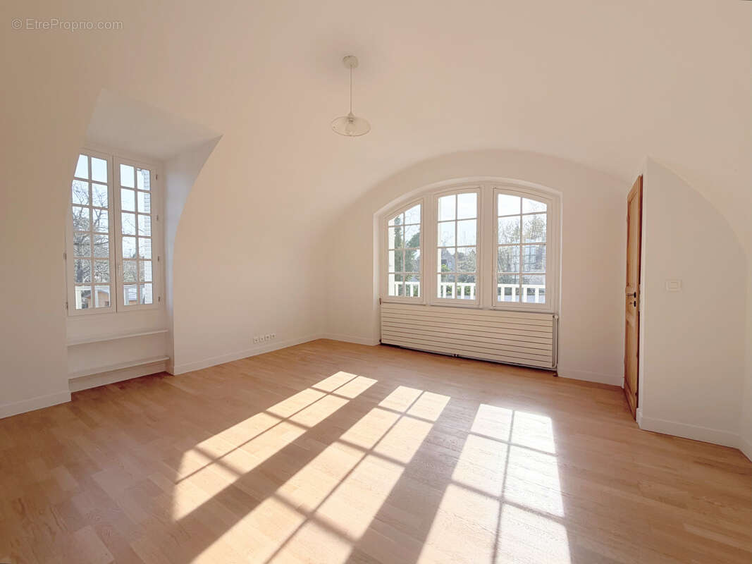 Maison à RUEIL-MALMAISON