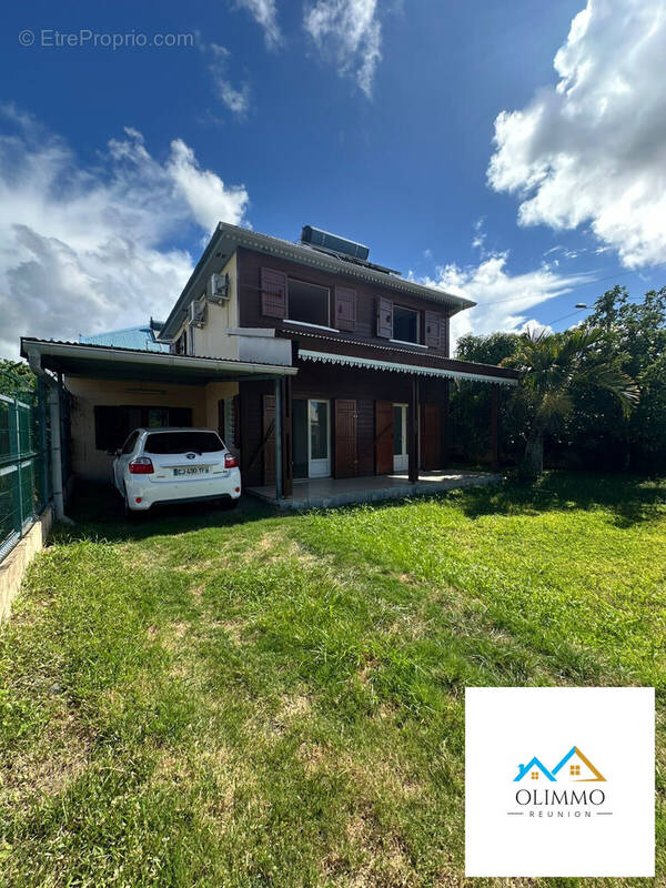 Maison à SAINTE-SUZANNE