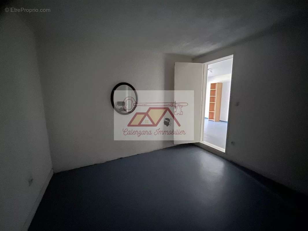 Appartement à CALVI