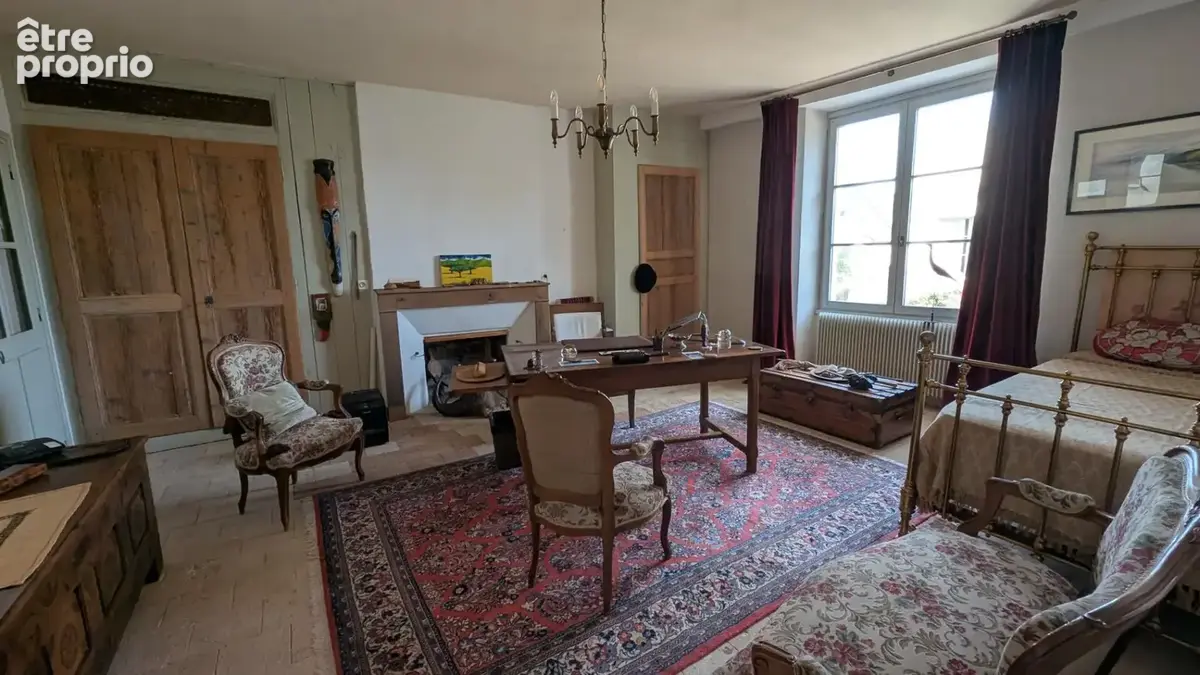 Maison 330 m² à Amboise  - photo 10