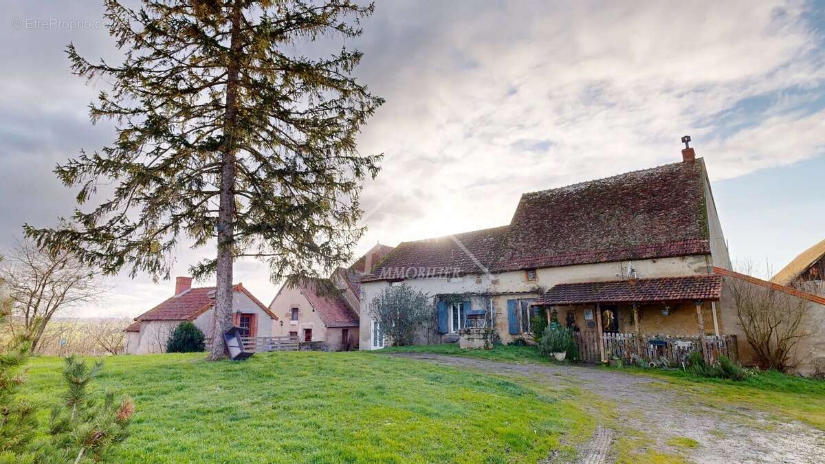 Maison à BOURBON-L'ARCHAMBAULT