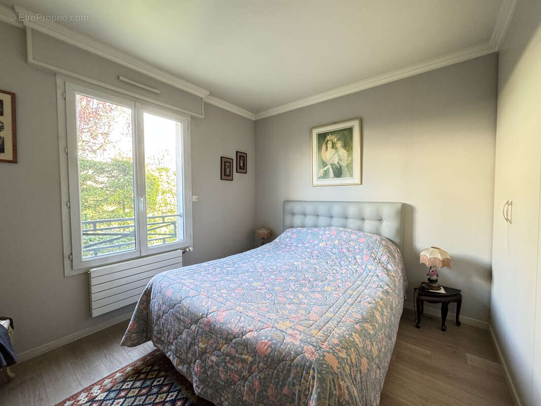 Appartement à SAINT-MAUR-DES-FOSSES