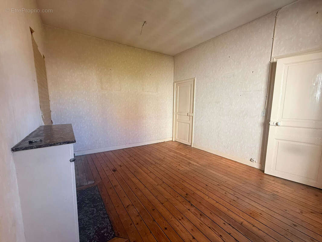 Maison Les Mureaux 4 pièce(s) 57.53 m2 - photo 4