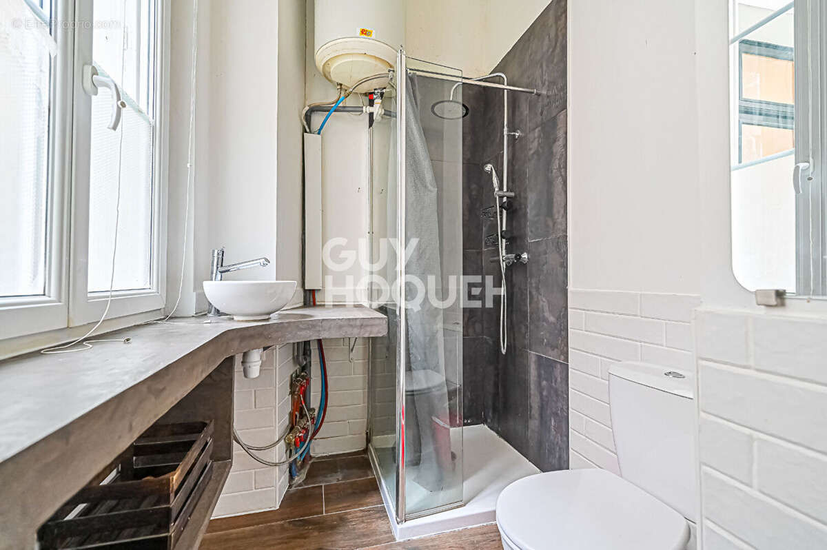 Appartement à PARIS-11E