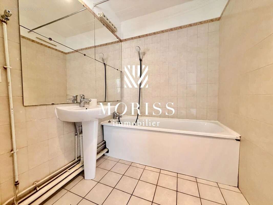Appartement à PARIS-12E