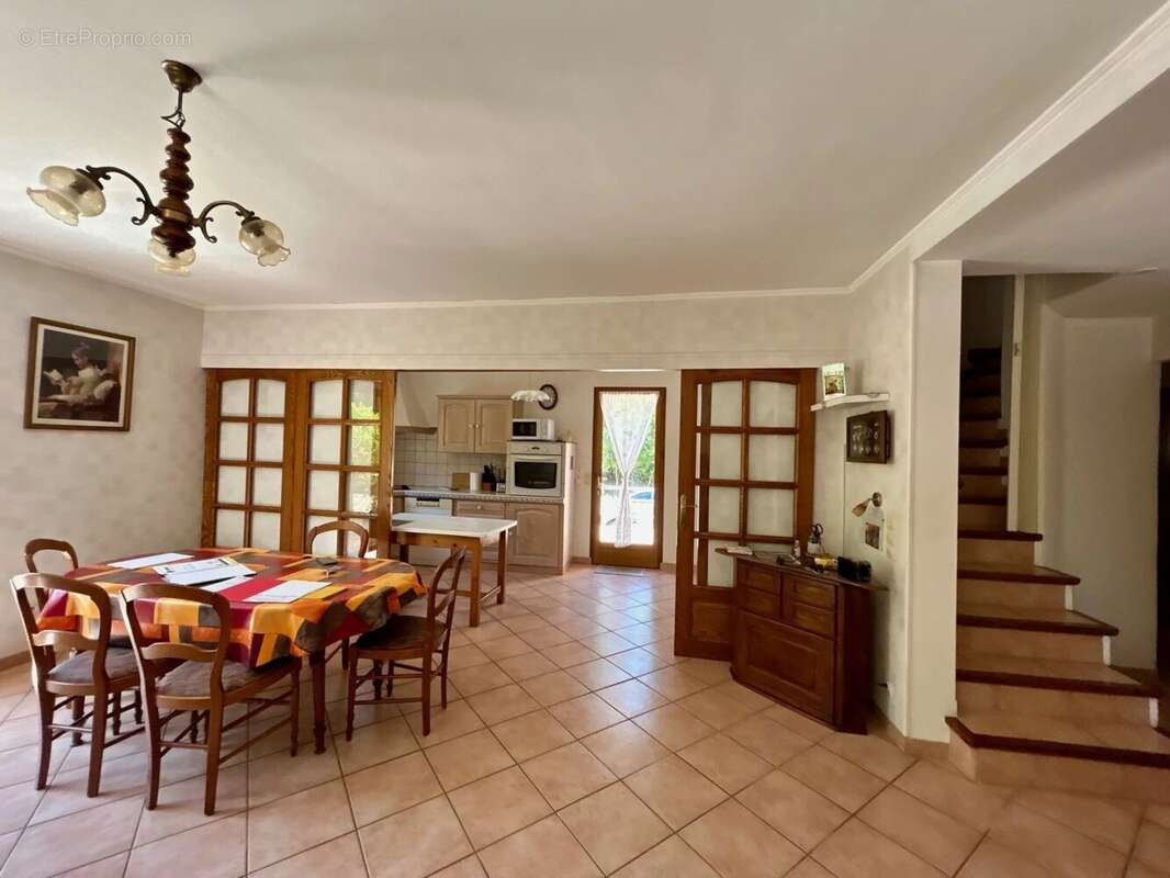 Maison à LA VALETTE-DU-VAR