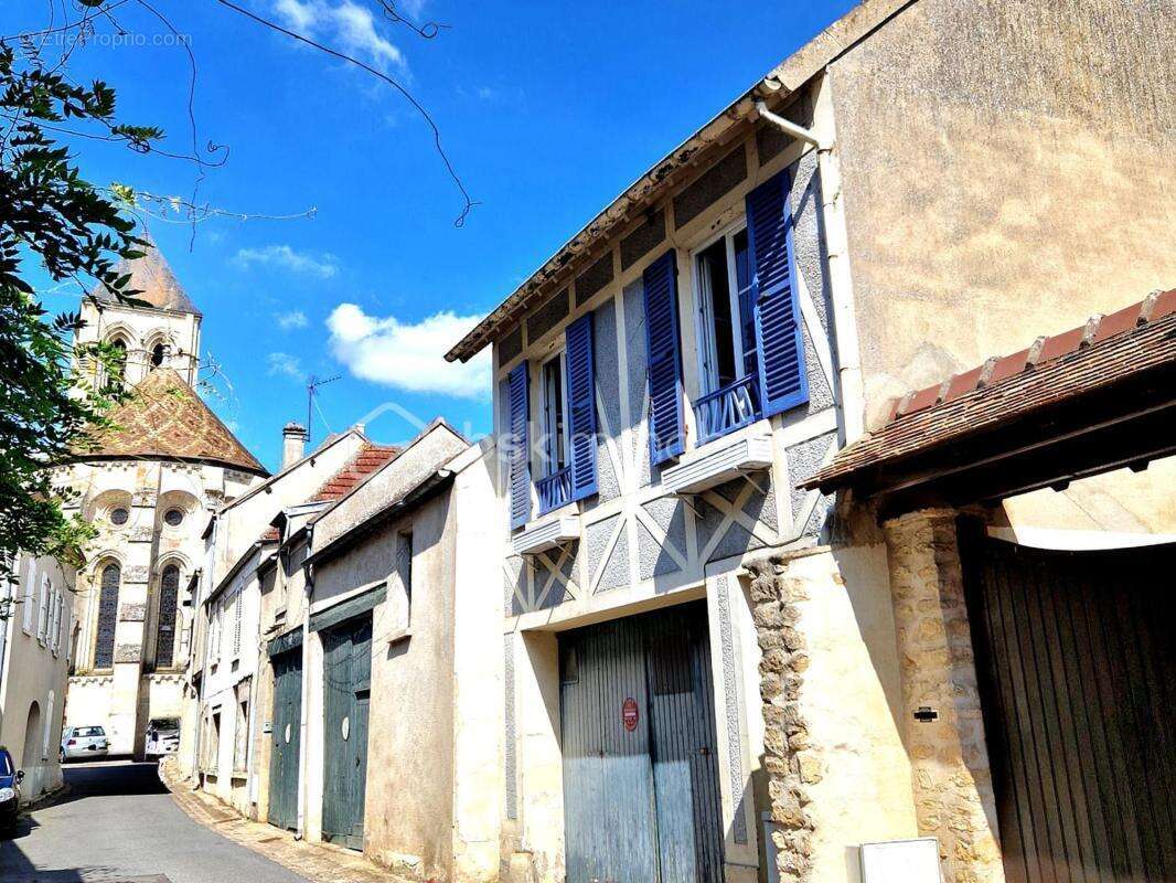 Maison à VETHEUIL