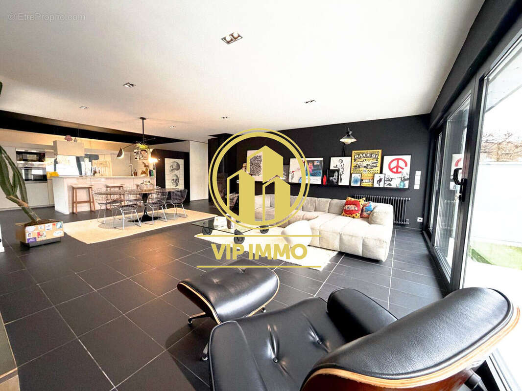 Maison à MARQUETTE-LEZ-LILLE