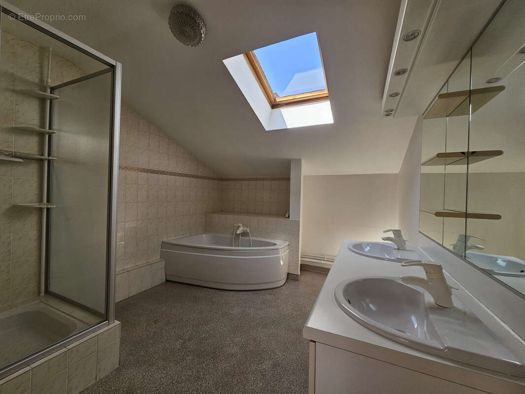 Appartement à CLERMONT-FERRAND