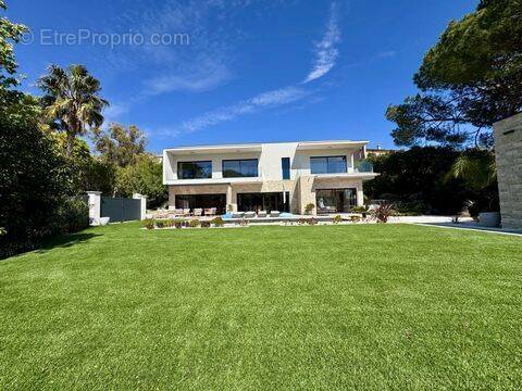 Maison à MOUGINS