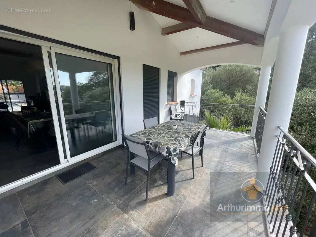 Maison à CAVALAIRE-SUR-MER