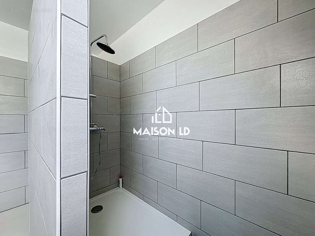 Maison à LA HAYE-DU-PUITS