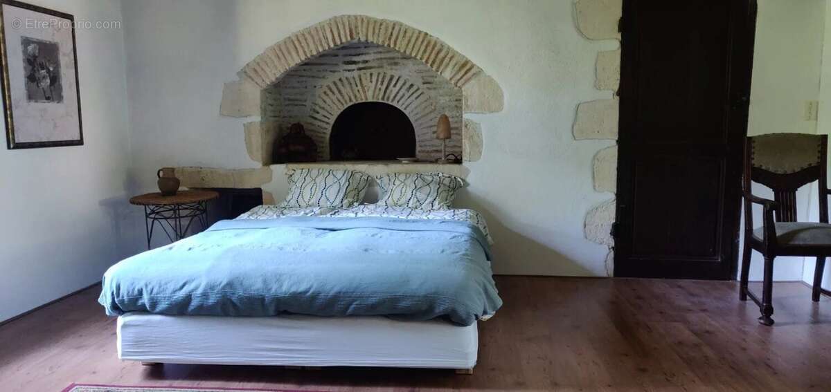 Maison à RUFFEC