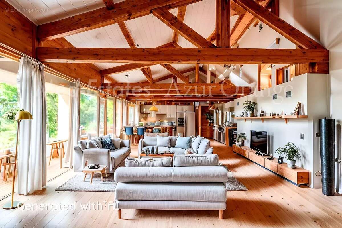 Maison à LA GARDE-FREINET