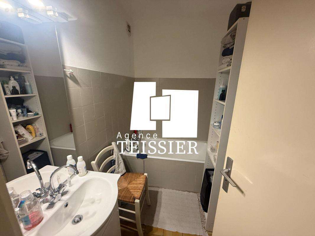 Appartement à LES VANS