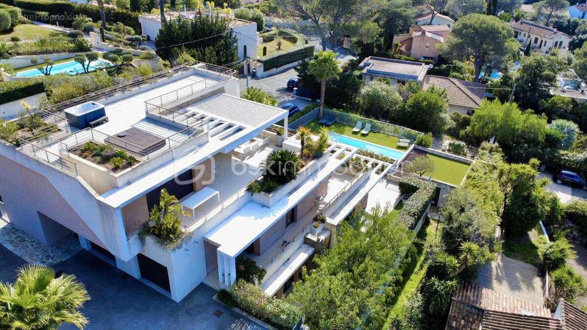 Magnifique T4 type Villa sur le toit / Vue mer / Terrasse + solarium 150 m² - photo 22