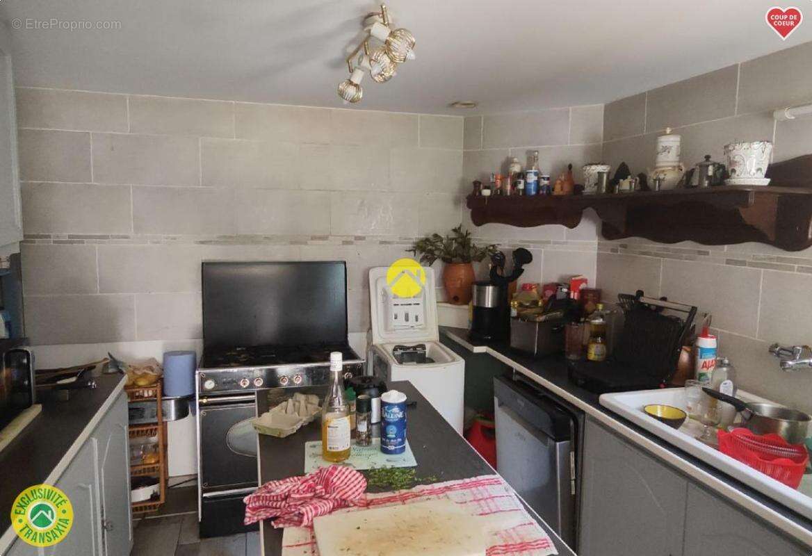 Maison à LA GUERCHE-SUR-L'AUBOIS