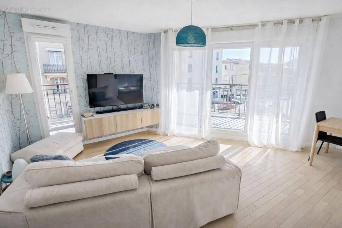 Appartement à NOGENT-SUR-MARNE