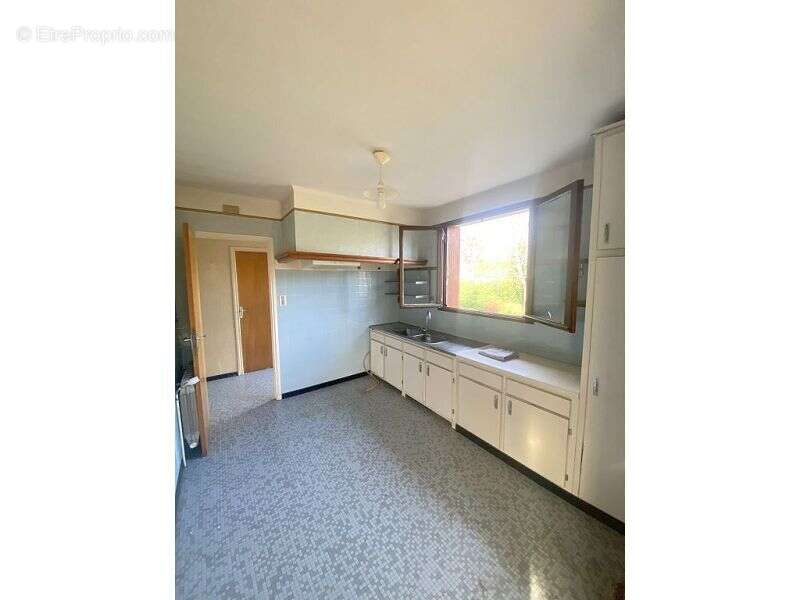 Maison à BRUGUIERES