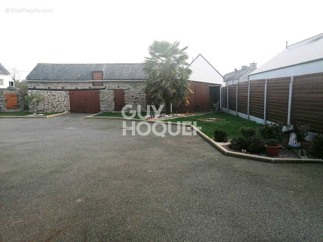 Maison à SAINT-HELEN