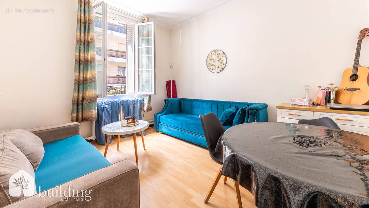 Appartement à LEVALLOIS-PERRET