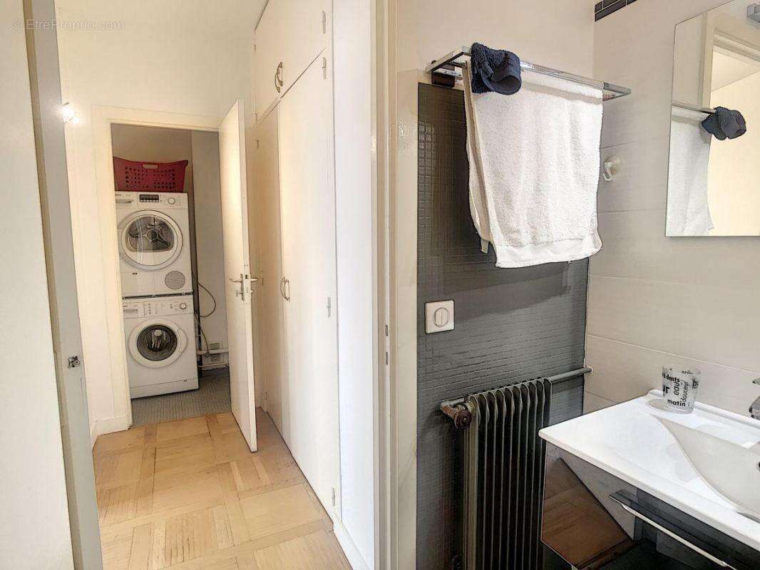 Appartement à PARIS-5E
