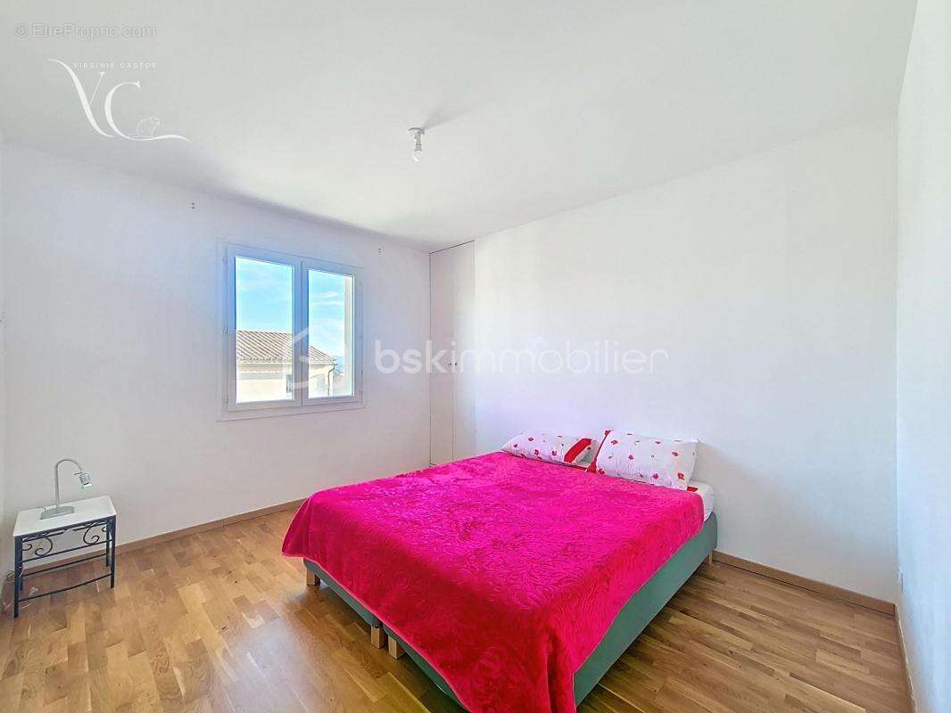 Maison à SAINT-SATURNIN-LES-APT