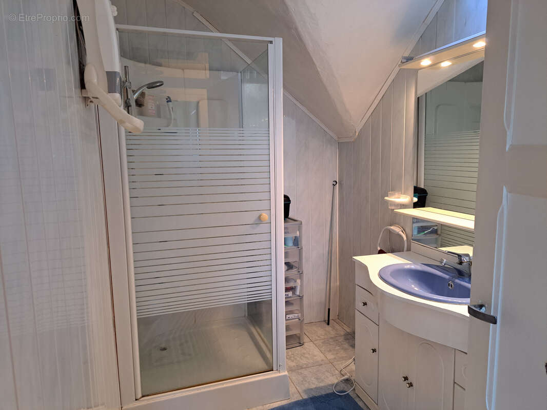 Maison à BESSE-SUR-BRAYE