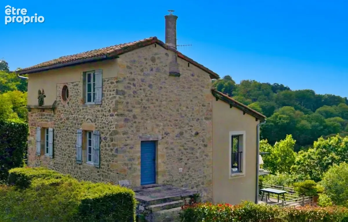 Photo Maison à Montbazens au prix de 289 900€