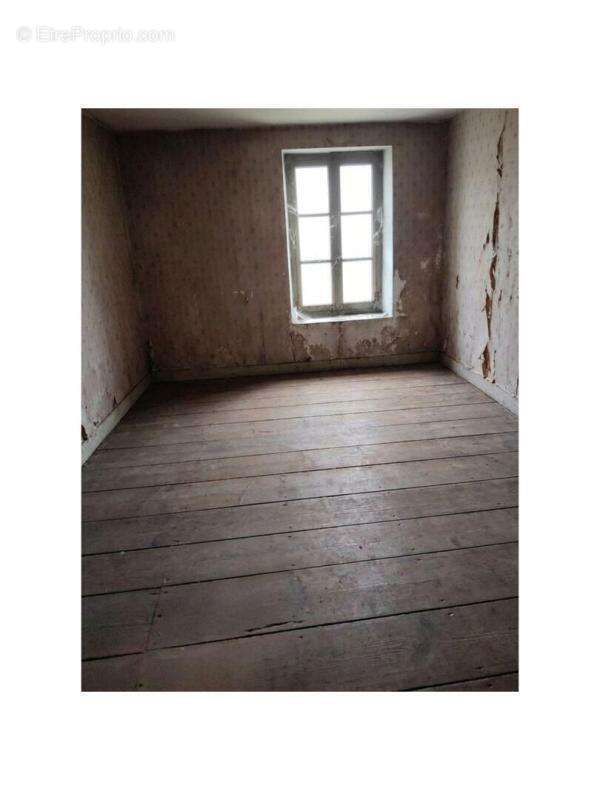 Maison de village  - roybon 128 000 e - photo 5