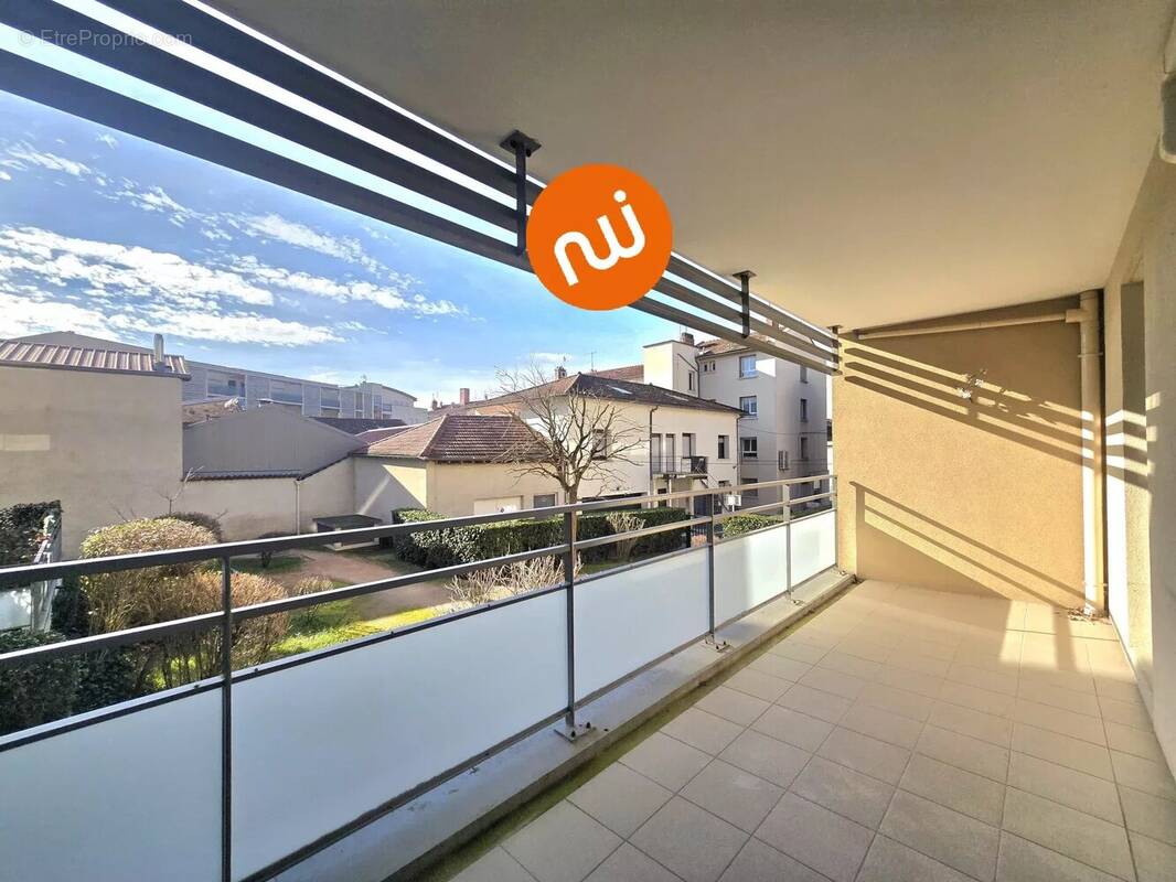 Appartement à TASSIN-LA-DEMI-LUNE