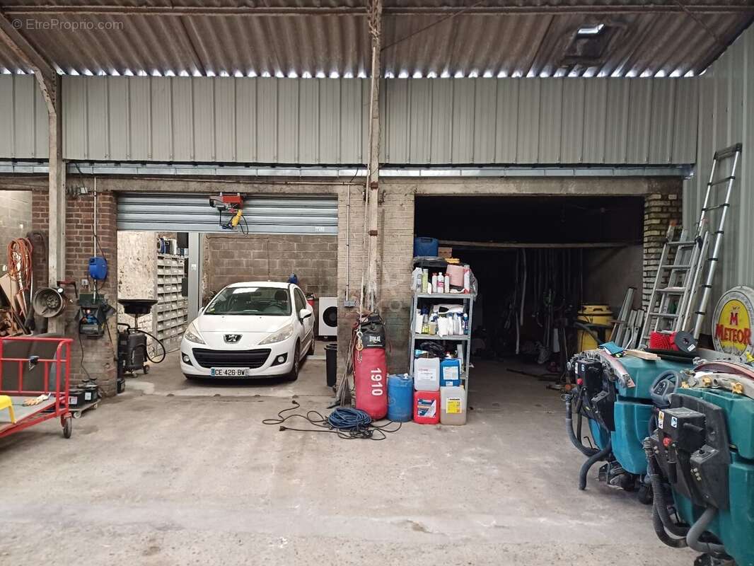 Maison à SAINT-ETIENNE-DU-ROUVRAY