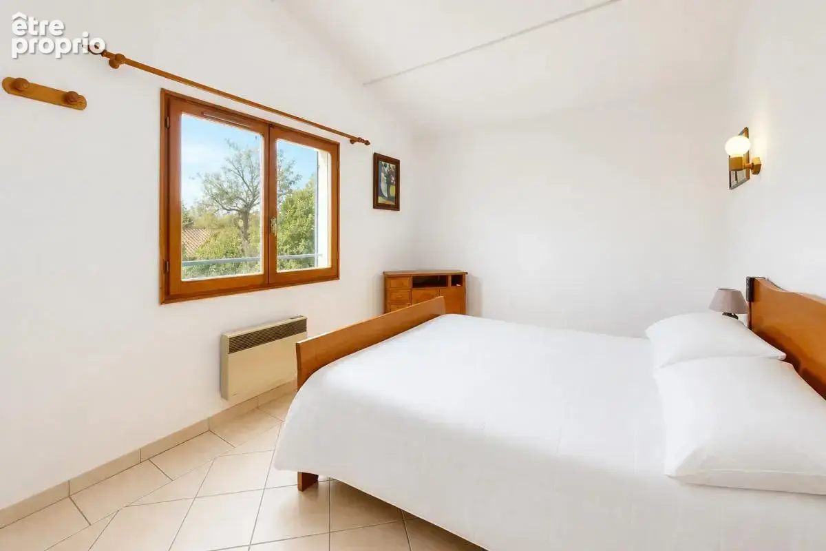 Villa familiale de 164 m² habitables sur parcelle de 770 m² - photo 10
