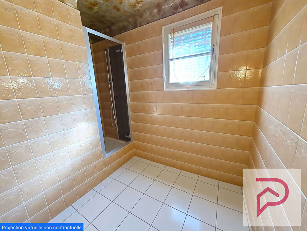 Maison à SIX-FOURS-LES-PLAGES