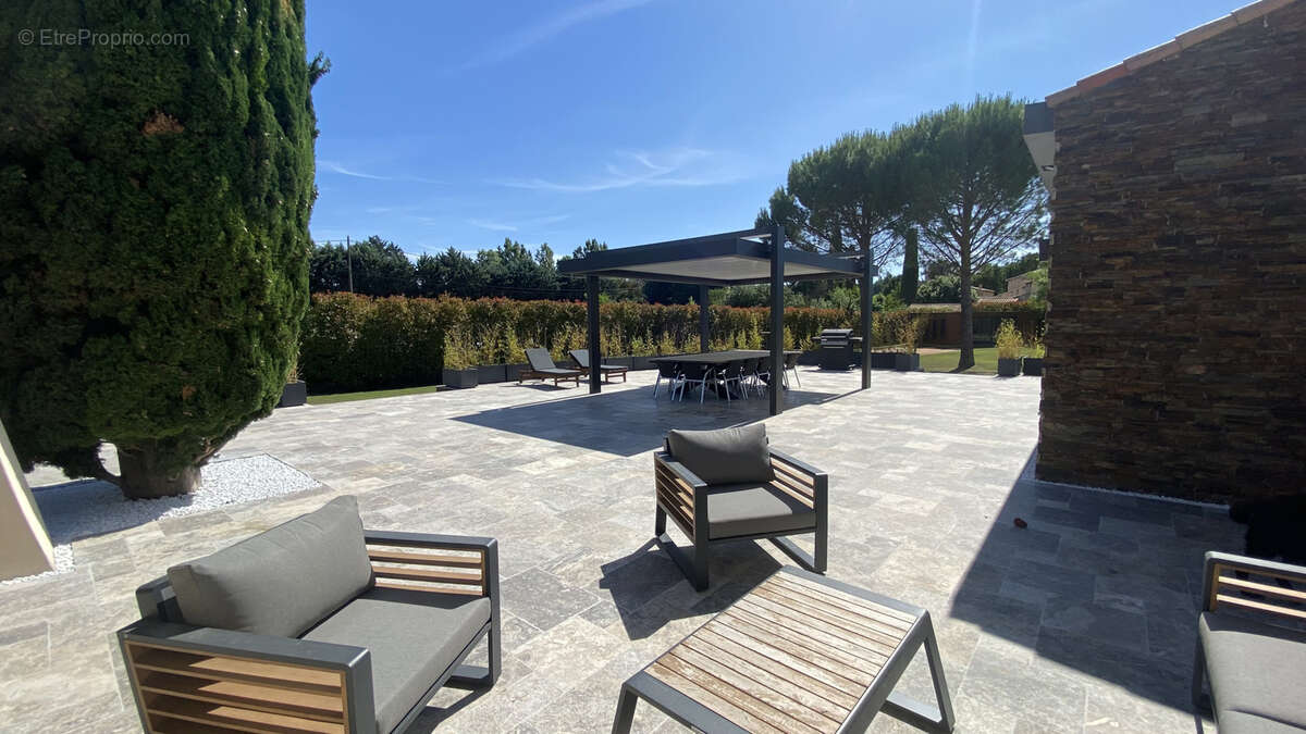 Maison à BOUC-BEL-AIR