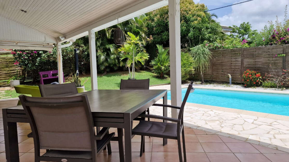 Maison à LE LAMENTIN