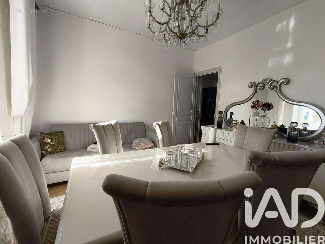 Appartement 308 m² à Givet  - photo 7
