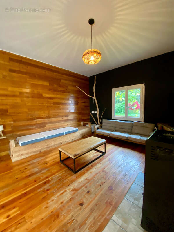 Sous compromis - Maison en pierres 160 m2 dans un environnement préservé avec vue ! - photo 6