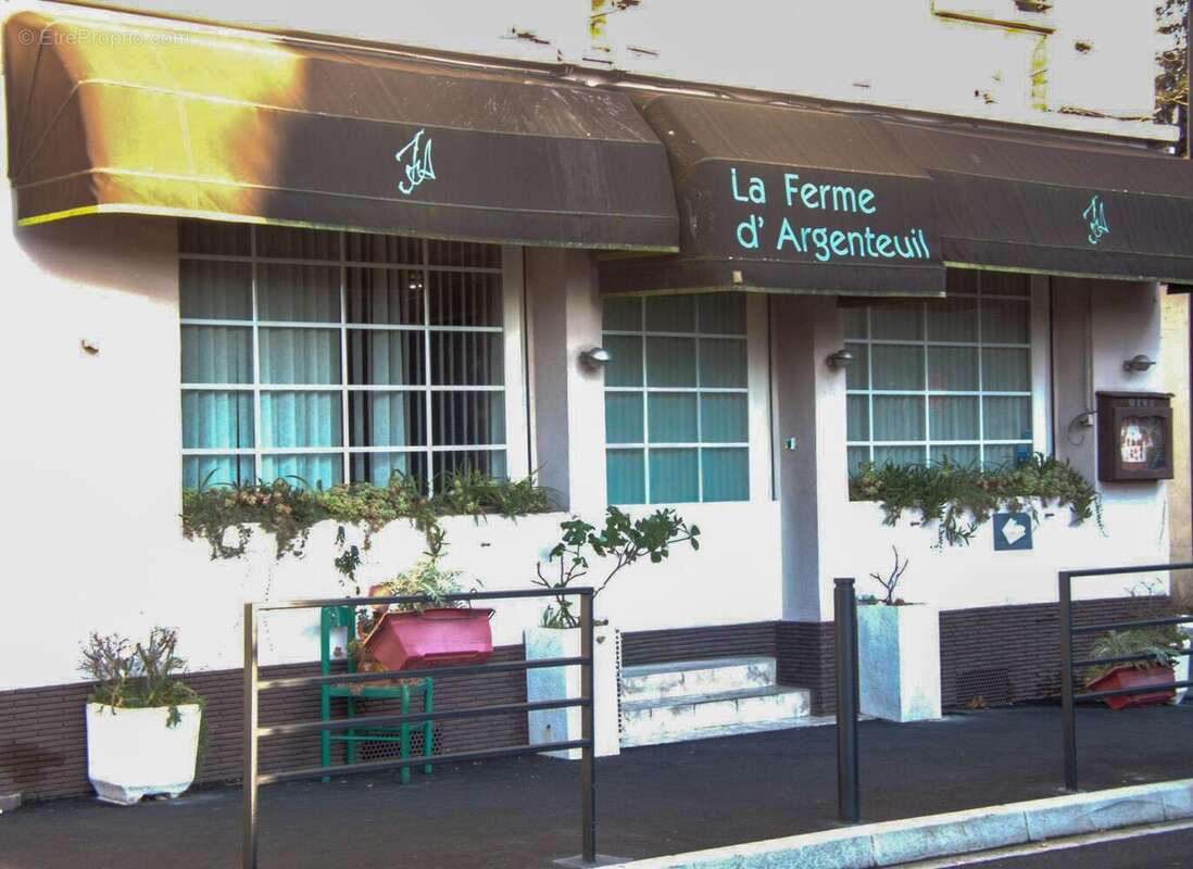 Photo 4 - Commerce à ARGENTEUIL