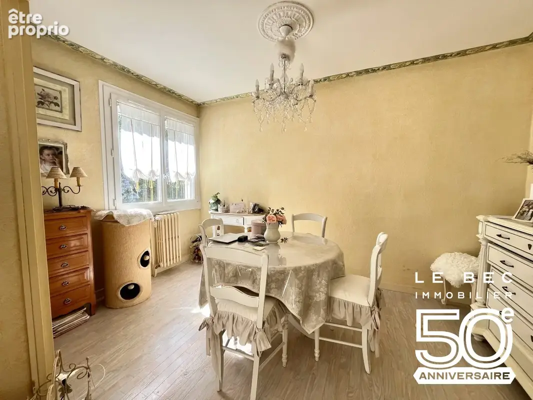 Appartement 5 pièces 86 m² à vendre à Vannes (56000) - photo 6