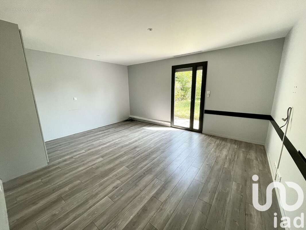 Photo 3 - Maison à LE BLANC