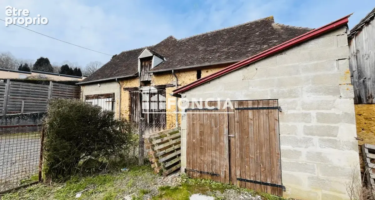 À vendre : Maison avec locataire en place au cœur de Dollon – Fort potentiel ! - photo 6
