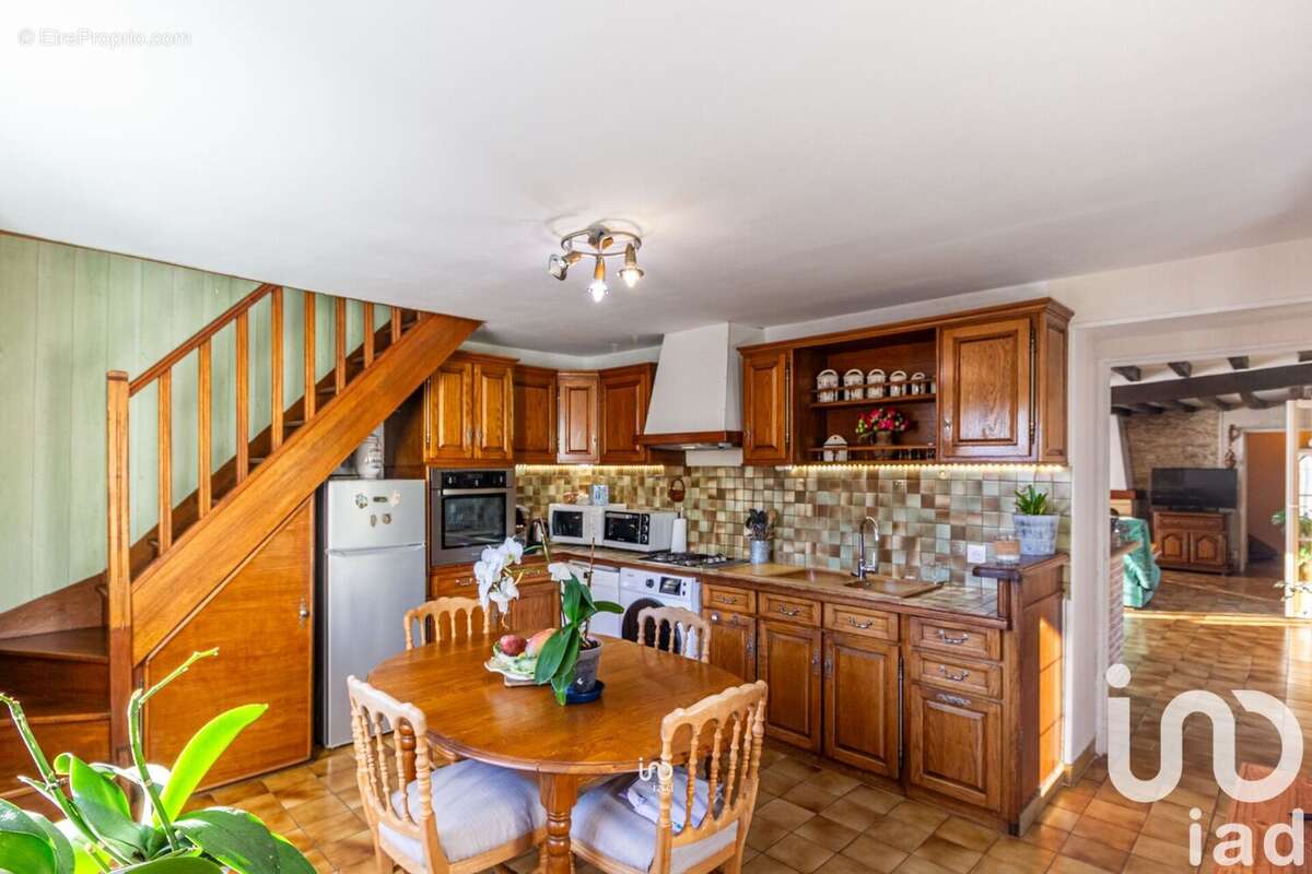 Photo 5 - Maison à LE PERRAY-EN-YVELINES