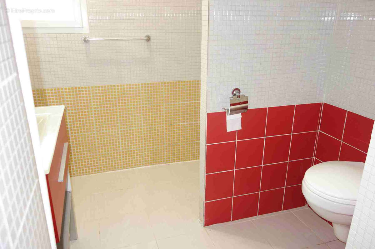 Maison à SAINT-CIERS-SUR-GIRONDE