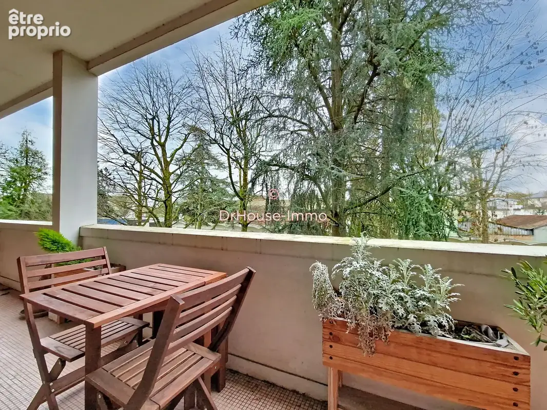 Appartement 89 m² à Garches  - photo 4