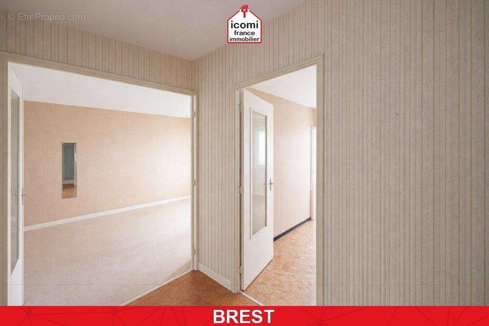 Finistere - brest (29200) - a vendre - appartement - t4 - 3 chambres - 2em etage - beau potentiel - chauffage urbain - dpe d - a - photo 6
